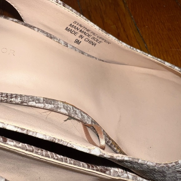 Ann Taylor Factory snake skin block heeled shoe - free bundle add - Picture 9 of 9